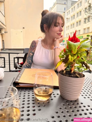 olivia_on_pole [ olivia-on-pole ] - 𝑴𝒊𝒔𝒔  bunnydidi nbsp 𝒊𝒔