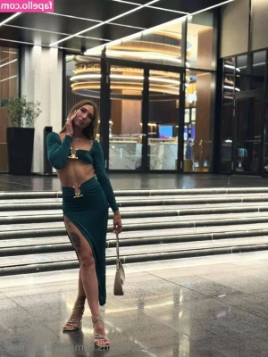 olivia_on_pole [ olivia-on-pole ] - More sextapes were requested to my feed so for the fan who asked to