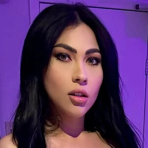 Consuelo_hotwife