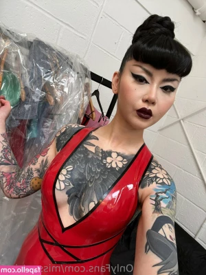 misspatricia - Hey😈 2 pics