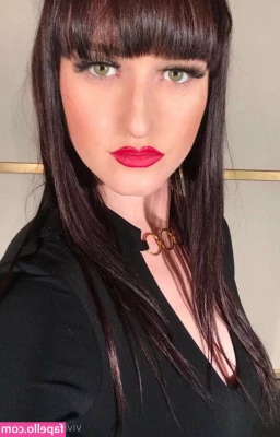 viviennelamour [ viviennelamour-2 ] - I’m finally done editing video for the day & off to take a hot