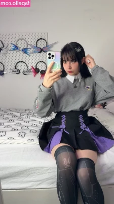 Jorena - April Special  Your choice of 5 min video customs for  100OR pick
