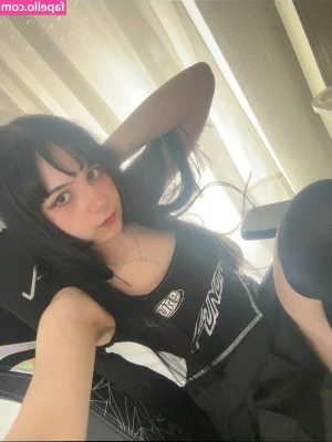 Jorena - Do you like my shiny fit?