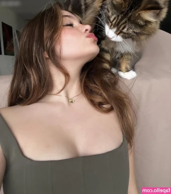 Sawlties [ sawlties-2 ] - Wack off to this Wednesday  and if I make you cum be sure to tip  and