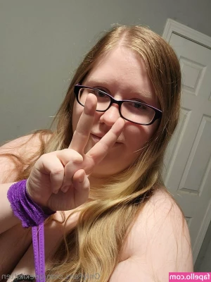 geekikitten - Chcesz zobaczyć moja myszkę  A moze cos więcej   Napisz