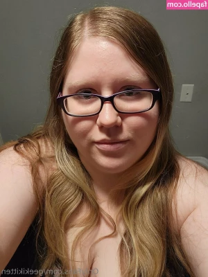 geekikitten - Cover me in your huge load