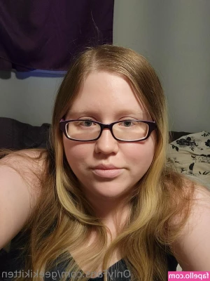 geekikitten - would you ruin me  or just admire the view    ᯓ ୭   ᵎᵎ
