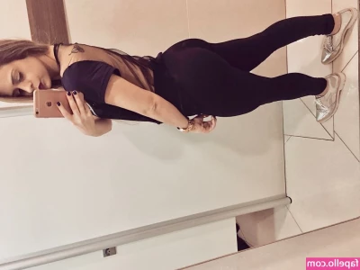 Yasmin Hehn [ yasmin-hehn ] - muscle daddy slave part 1