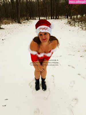 freexxxcourtneylynn - What s your fav game