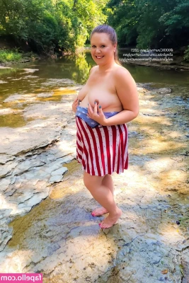 freexxxcourtneylynn - Besa cada rincón de mi piel, tócame suave para que me erize y