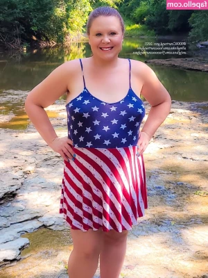 freexxxcourtneylynn - Tip me I’ll post more 😘