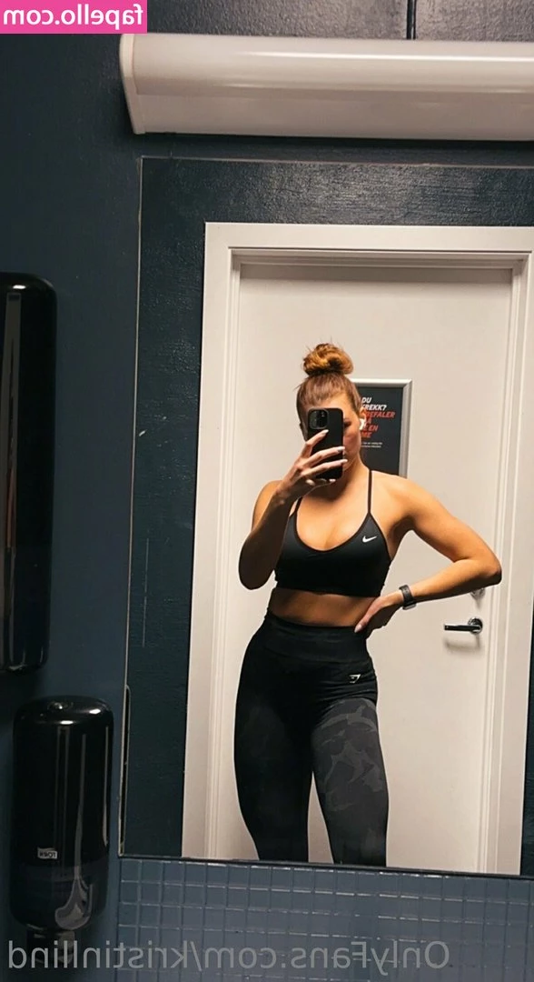 kristinllind - Quiero ser tuya mi amor   te gusta verme así