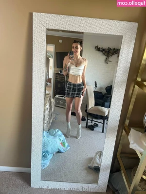 killermillerufc - Do you like my pretty lingerie