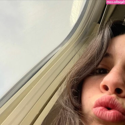  [ bea-miller ] - My looks sex