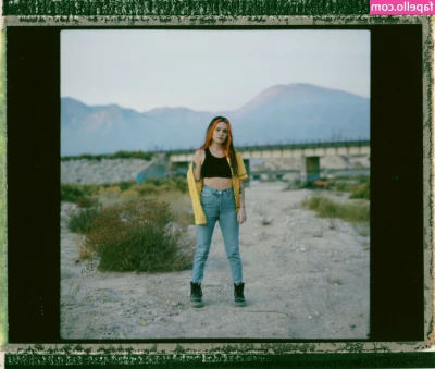  [ bea-miller ] - In the mood for nudes?