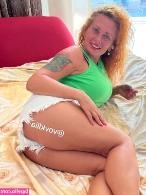 Liliya Vovkli [ liliya-vovkli ] - I am just such a wet slut for you daddy