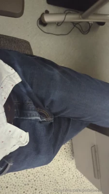 potatoe1987 - My thighs are too big for this I need it to cum off 💦😉
