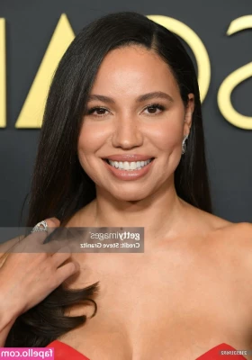 Jurnee Smollett [ jurnee-smollett ] - Titty Tuesday is a thing  What would you do to them part 1