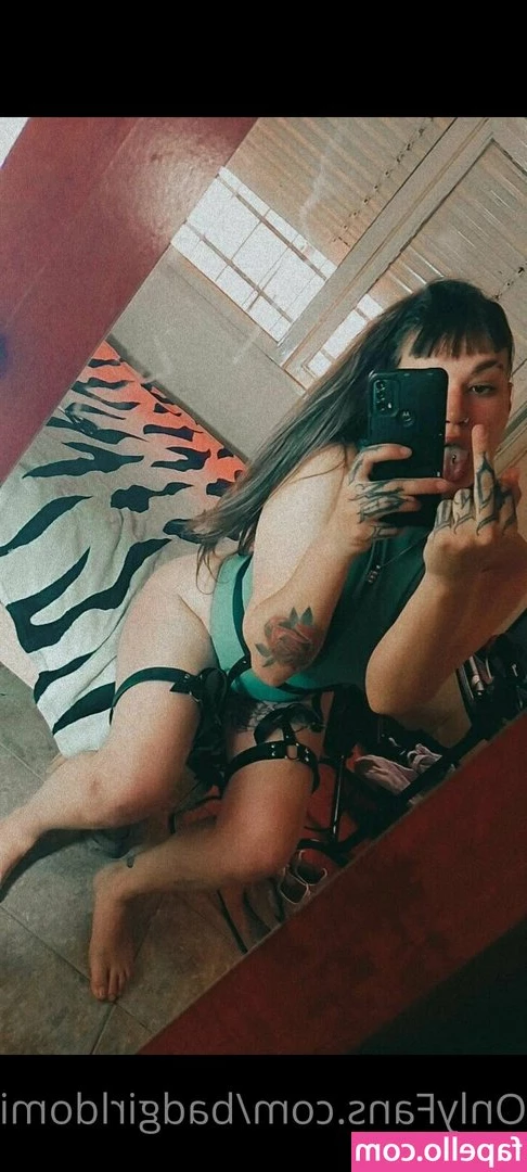baddgirldomina - How are you loves