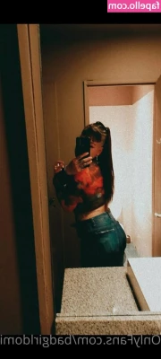 baddgirldomina - shhh there are construction guys in my house right now and I m being