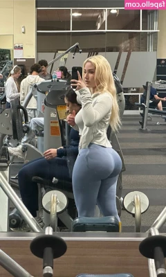 itsblondetori - Could I cum on you while your cock cums in my ass?