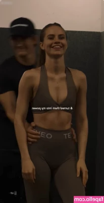Lisa-Marie Schiffner [ lisa-marie-schiffner ] - Shiny wetlook body 🔥 🔥🔥