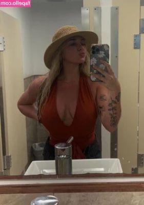 Sophie Riedemann [ sophie-riedemann ] - New Smoking BJ video in your DM s