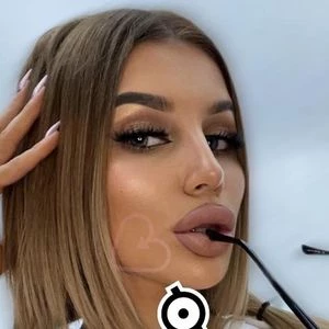 Milica Streamer