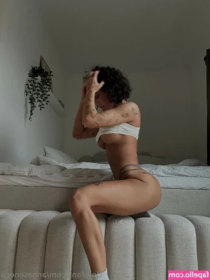 Anna Seneca [ anna-seneca ] - https://onlyfans.com/419974736/otmdee