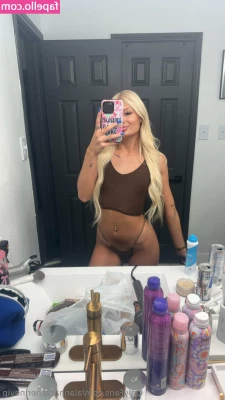 alannacatherinevip - Don't you wish this tas the tip of your cock? It makes me cum so