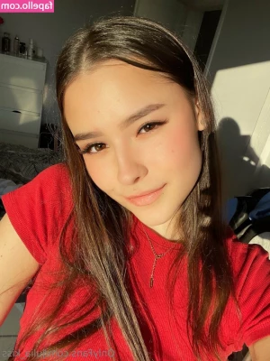 julia_kiss [ julia-kiss ] - Want to taste? 💦