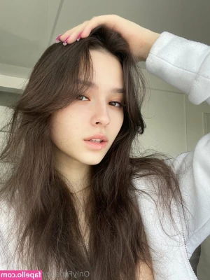 julia_kiss [ julia-kiss ] - Single 😜