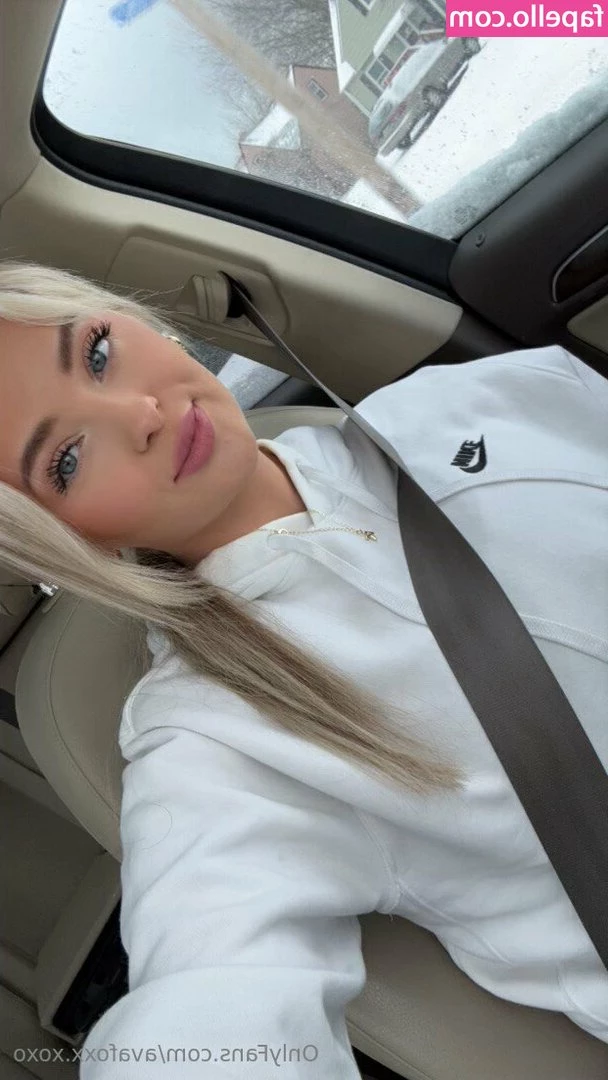 avafoxx.xoxo [ avafoxx-xoxo-1 ] - You think you can handle this