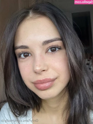 mollylo - You can t fuck the BRAT outta her  but it s really FUN to try