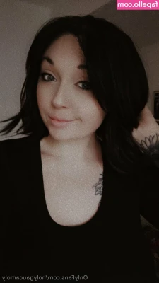 Holygaucamoly - Got dressed up for today's fun 😘