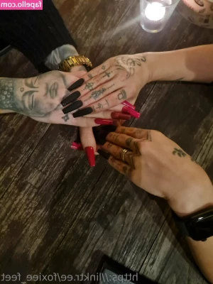 foxieefeetfree - Hope you like creamy