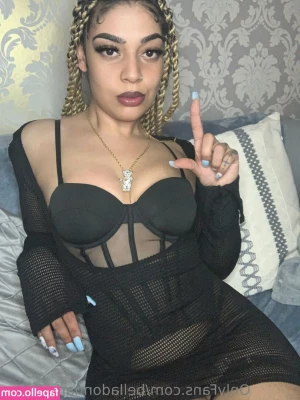  [ belladonnarivaefree ] - I need to be spanked more often!😈