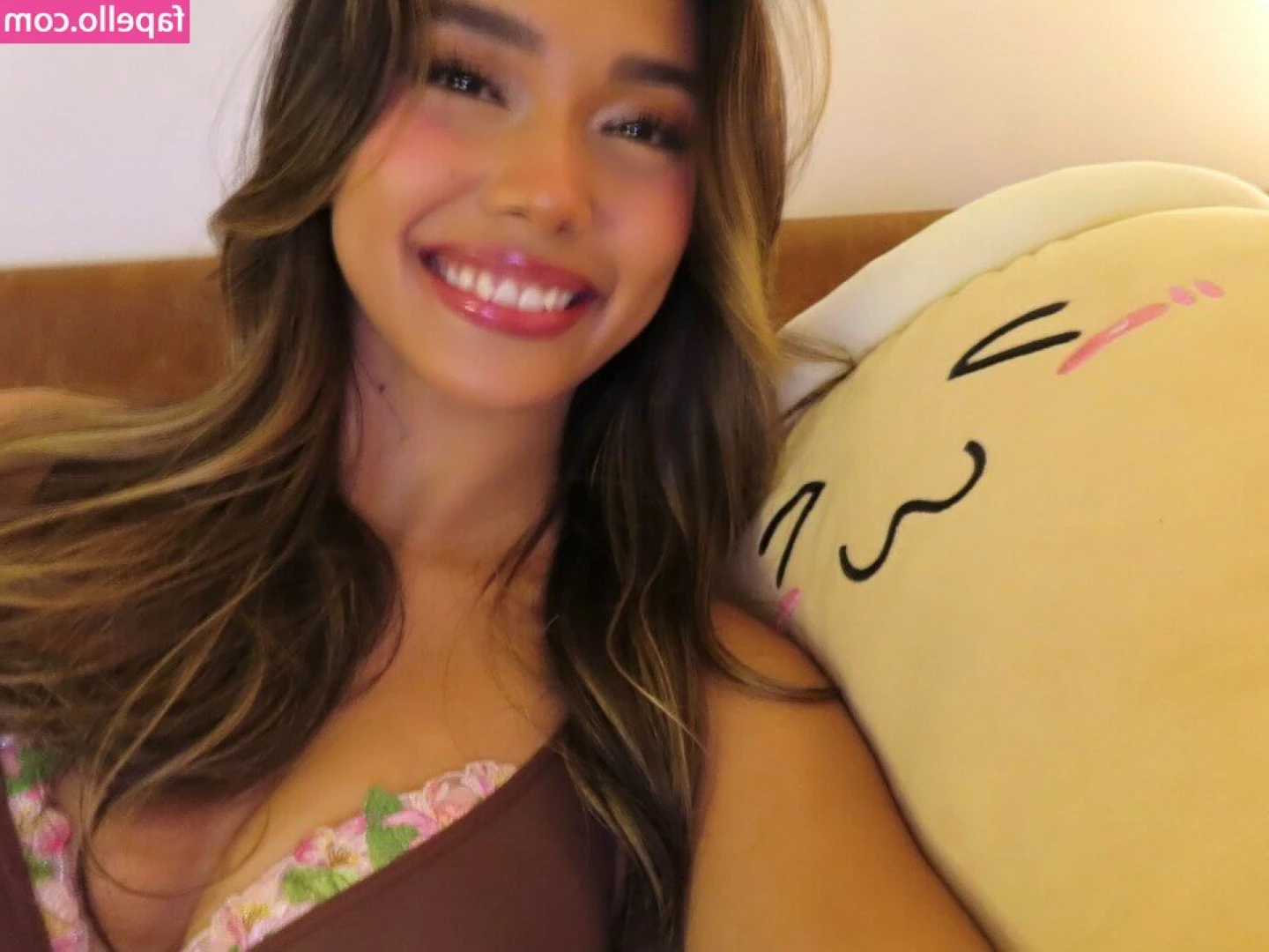 Maria Grace Campos [ maria-grace-campos ] - Hey hey! May is almost over but I have something for you my love🎁 