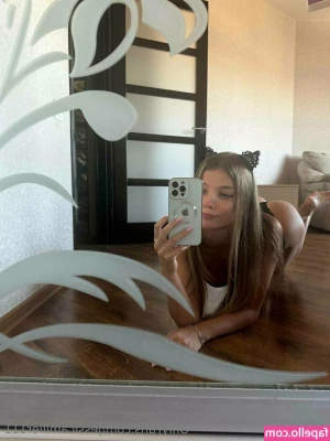  [ jessicamiller111 ] - Enjoy!Joi For My Big Titties 💦***Catch me live today @5am CST***