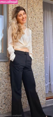 emi_lila [ emi-lila ] - Love wearing high heels