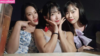 Yuggie_TV [ yuggie-tv ] - Happiest with Gin in my hand😁