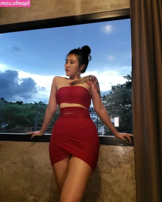 Yuggie_TV [ yuggie-tv ] - Watch me suck dick and get fucked like the good little slut I am 