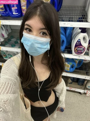 Claumarii Claudicloud [ claumarii-claudicloud ] - Should I just mass upload all my vids from the past months or do them