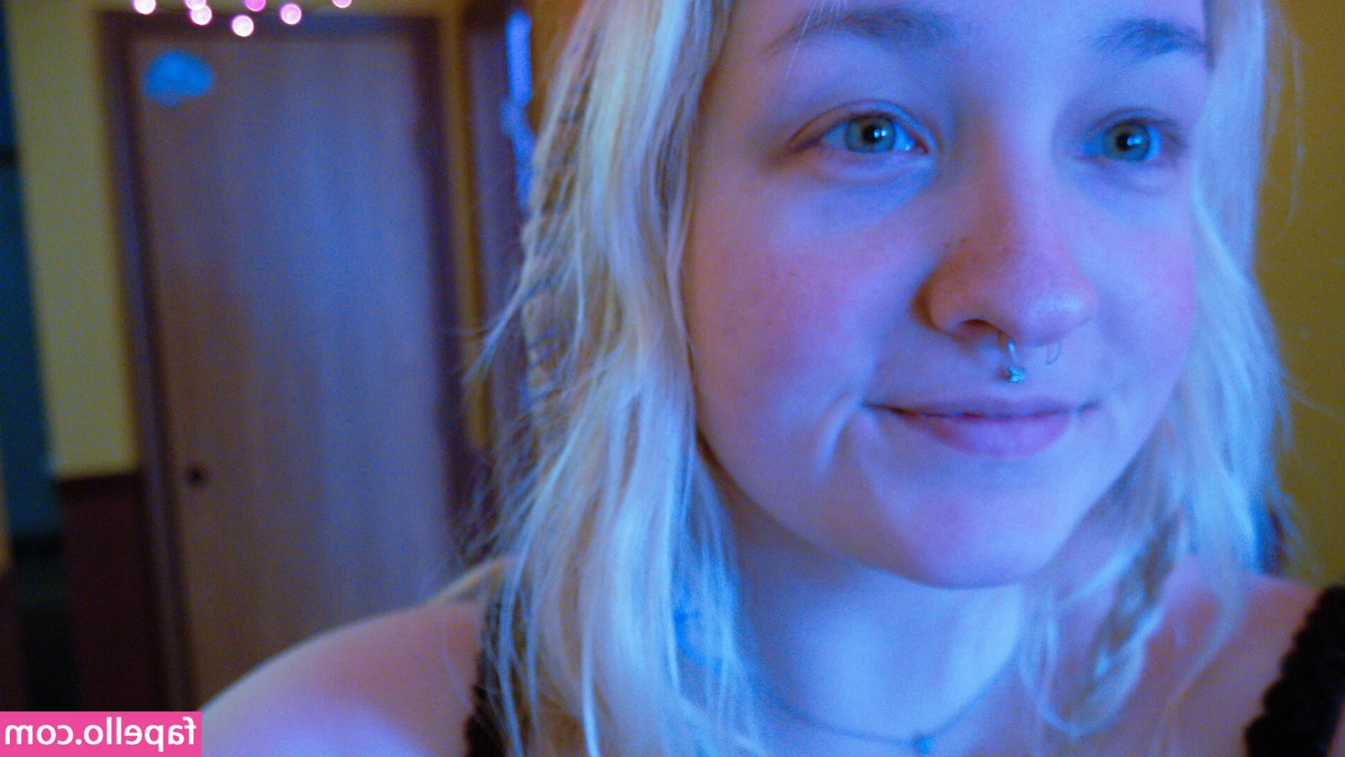 fairyhole - Hey guys  I made a little video  Would you like to see it  Let me