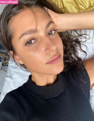 Reneé Maudlena Noe [ renee-maudlena-noe ] - Spoil me 🥹