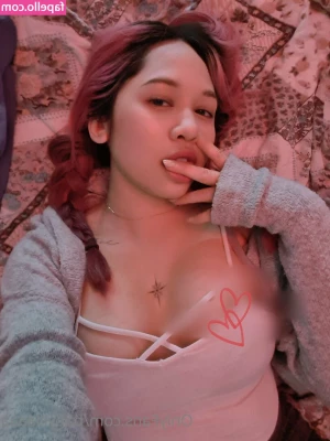 babylilaaaaxo - It’s a yellow kind of day.