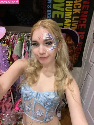 pollybluefree - Hey baby ! Don’t forget I sent this in your dms last night !