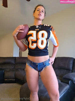 Kayeufy - Here is the video that was requested 😛