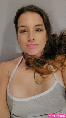 Kayeufy - Felt hunky in this pic 💪🏼 almost breaking out of twunk phase