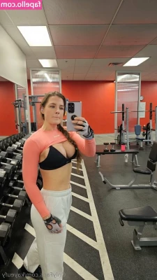 Kayeufy - selfie 😘🔥🤳🏽